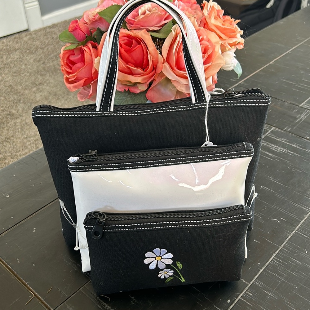 Cosmetic/toiletry bag 3 pc set